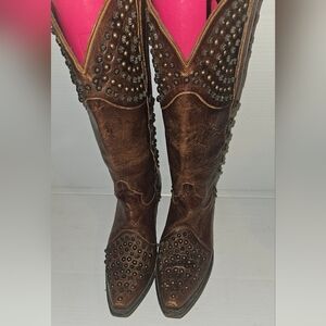 Lane Classic Women’s Western Cowboy Boots Bronze Studs Distressed Heel Rare 8.5
